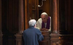 confesion-papa-wp-525x328