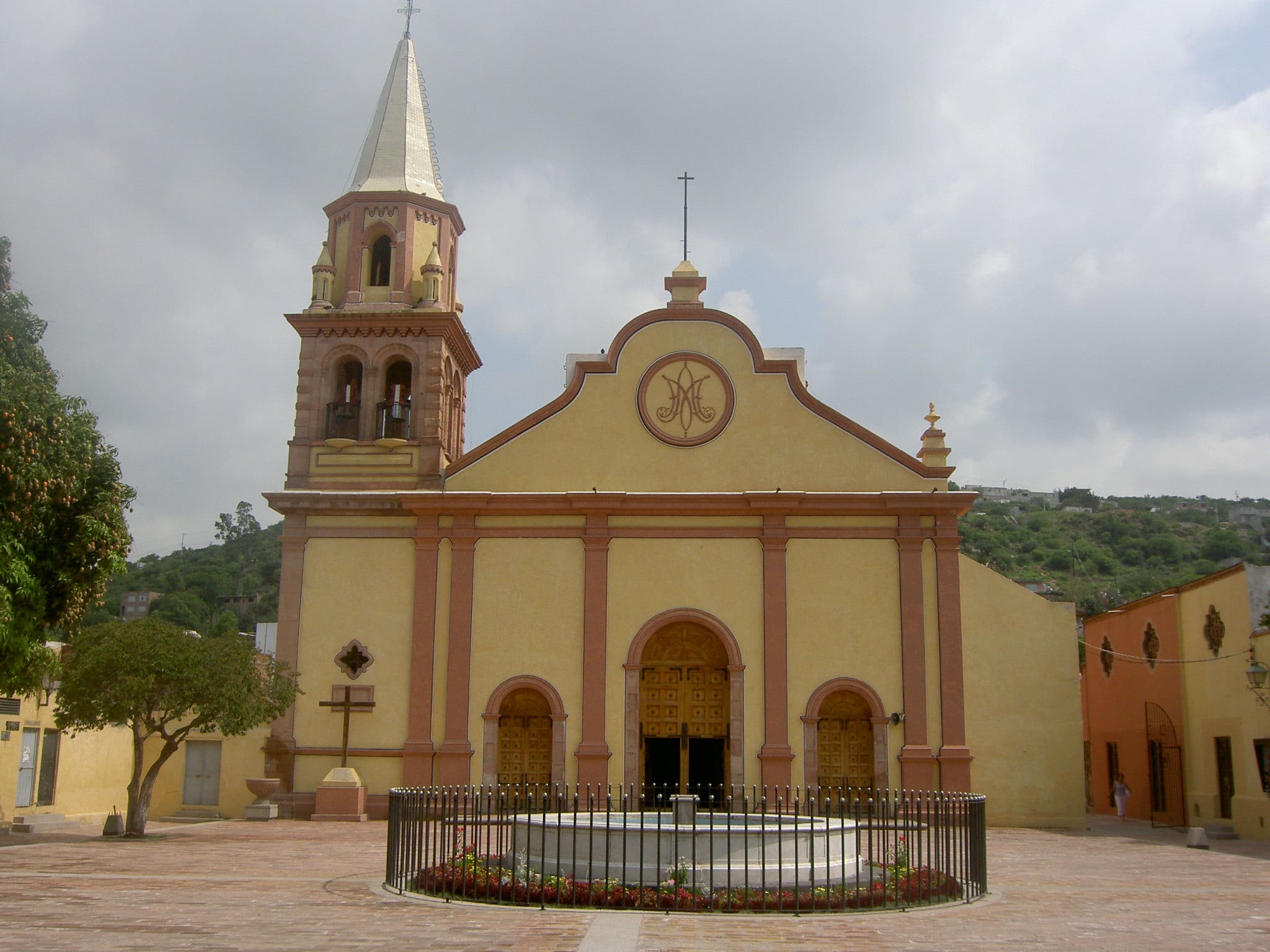 66 AÑOS DE ERECCIÓN DE LA PARROQUIA DE «LA PURÍSIMA CONCEPCIÓN», HÉRCULES, QRO. – Diócesis de Querétaro 66 AÑOS DE ERECCIÓN DE LA PARROQUIA DE «LA PURÍSIMA CONCEPCIÓN», HÉRCULES, QRO. – Diócesis de Querétaro